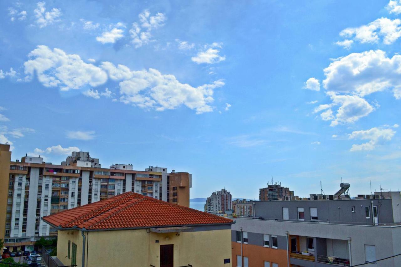 Apartment Anna Split With Parking Екстер'єр фото